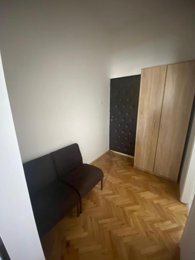 Apartmani Home Zaječar Exteriör bild